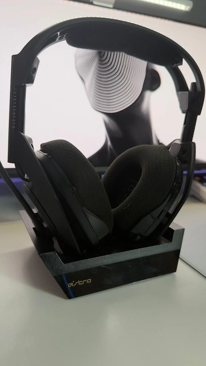 Headset / Fone Logitech Asto 50, pouco uso